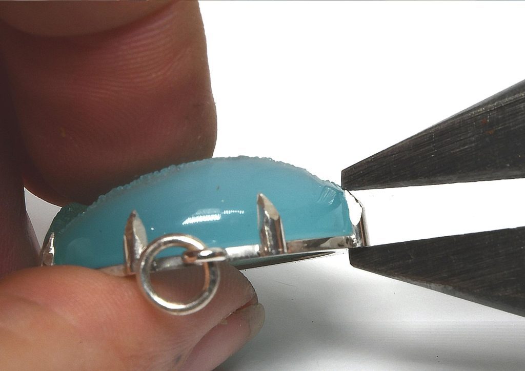 How to prong set a cabochon