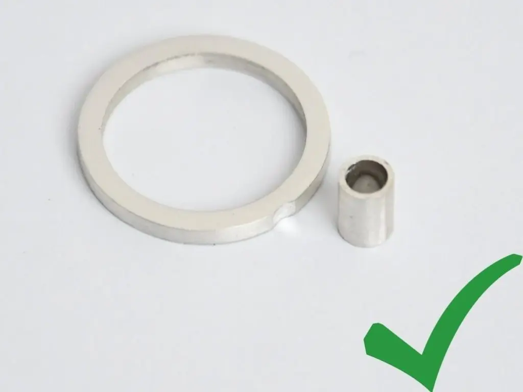 attaching a tube to a ring