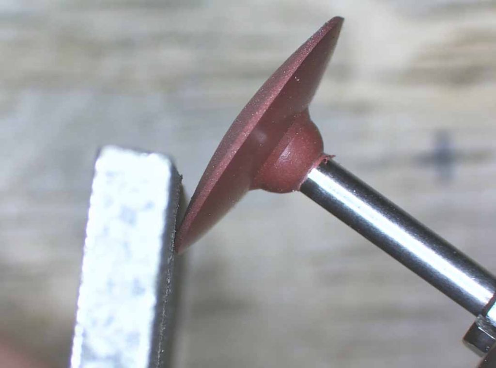 Modifying a rubber wheel for jewellery making