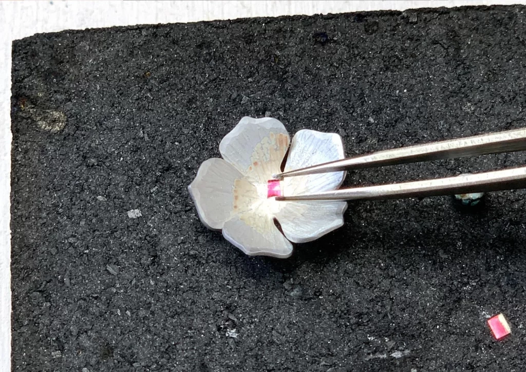 Making a silver flower ring